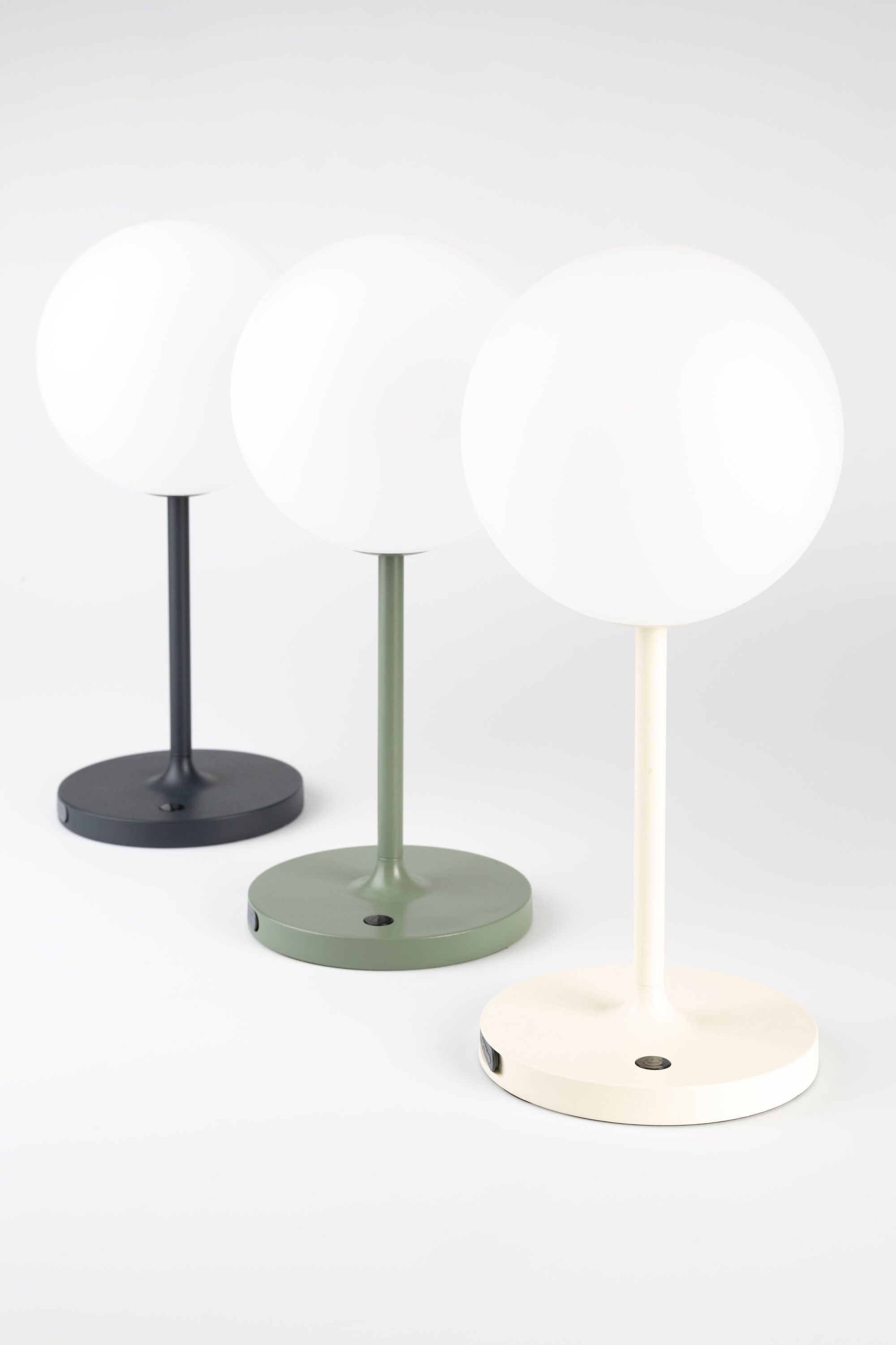 Hub Beige Orb Table Lamp